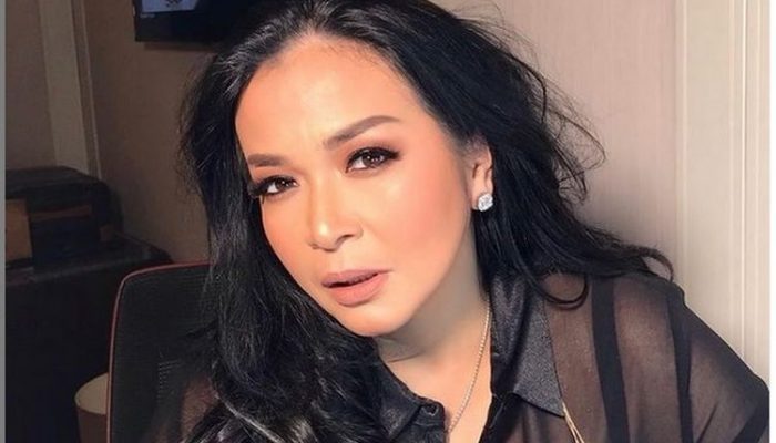 Mengungkap Agama Jennifer Jill: Keyakinan di Balik Kontroversi